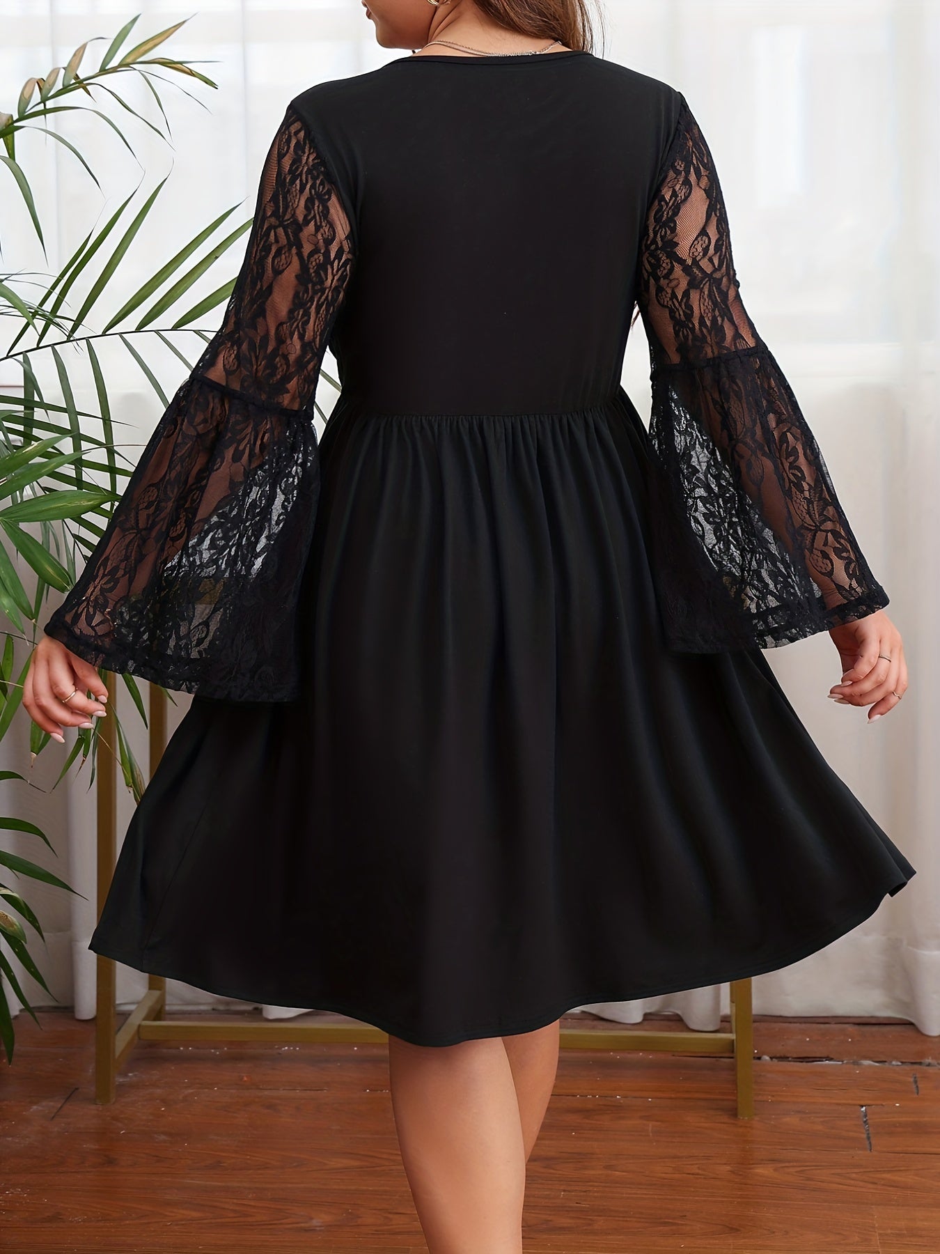  Solid Lace Bell Sleeve V Neck Pleated Dress