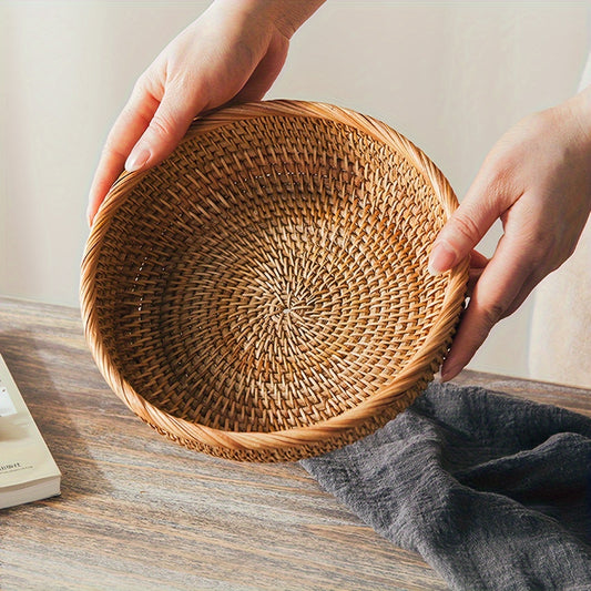 Round Rattan Fruit Basket Decorative Serving Baskets