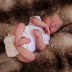 Realistic Reborn Doll with 3D Painted Skin and Cloth Body