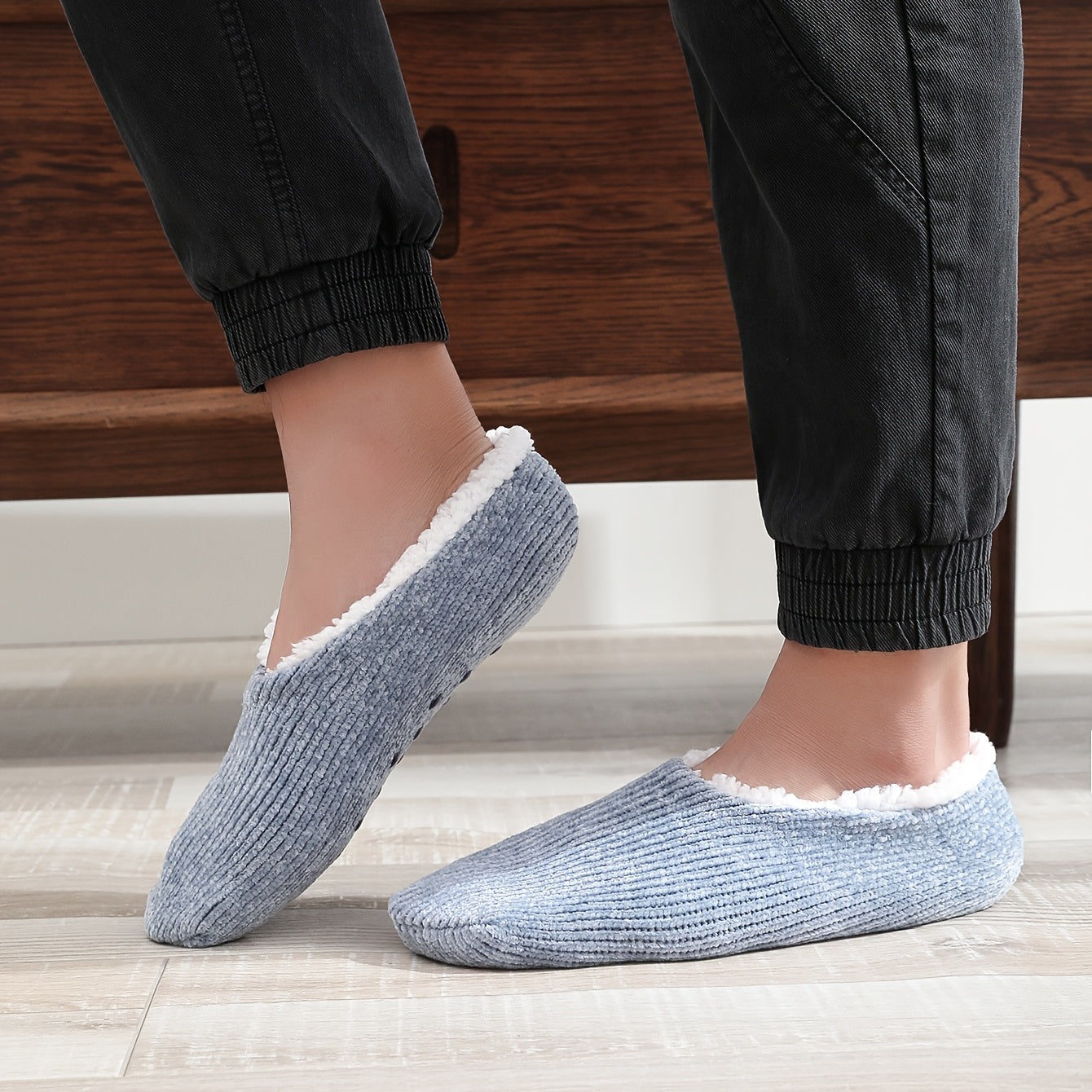 Men's Striped Fleece Slipper Socks