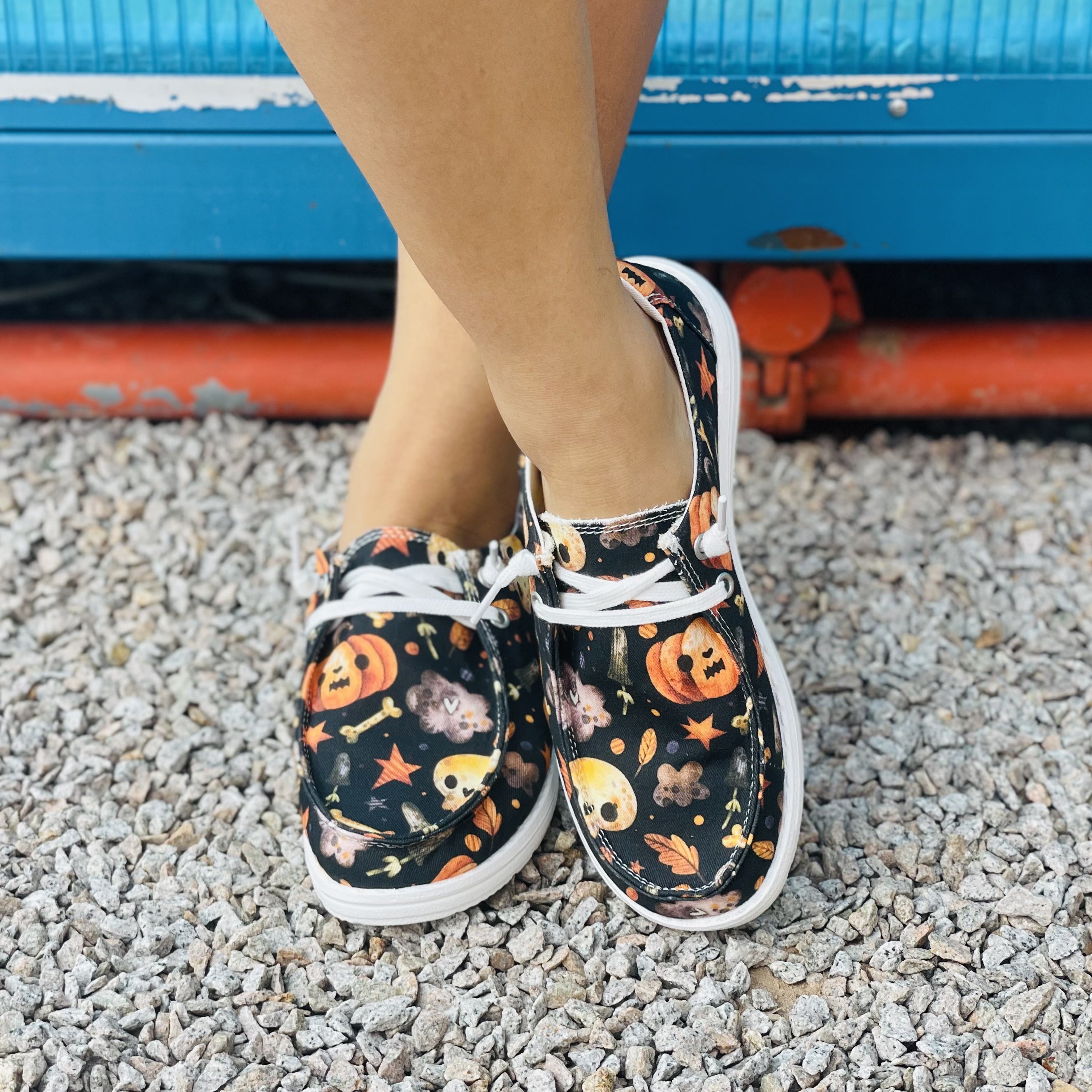 Women's Skull & Pumpkin Pattern Shoes Lightweight Halloween Canvas Shoes