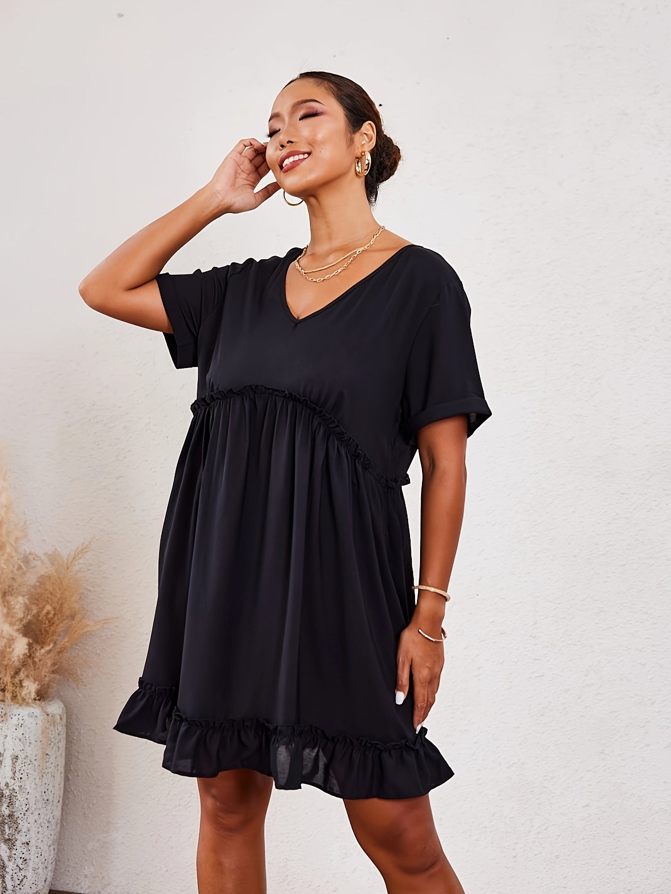  Solid Short Sleeve V Neck A line Mini Dress
