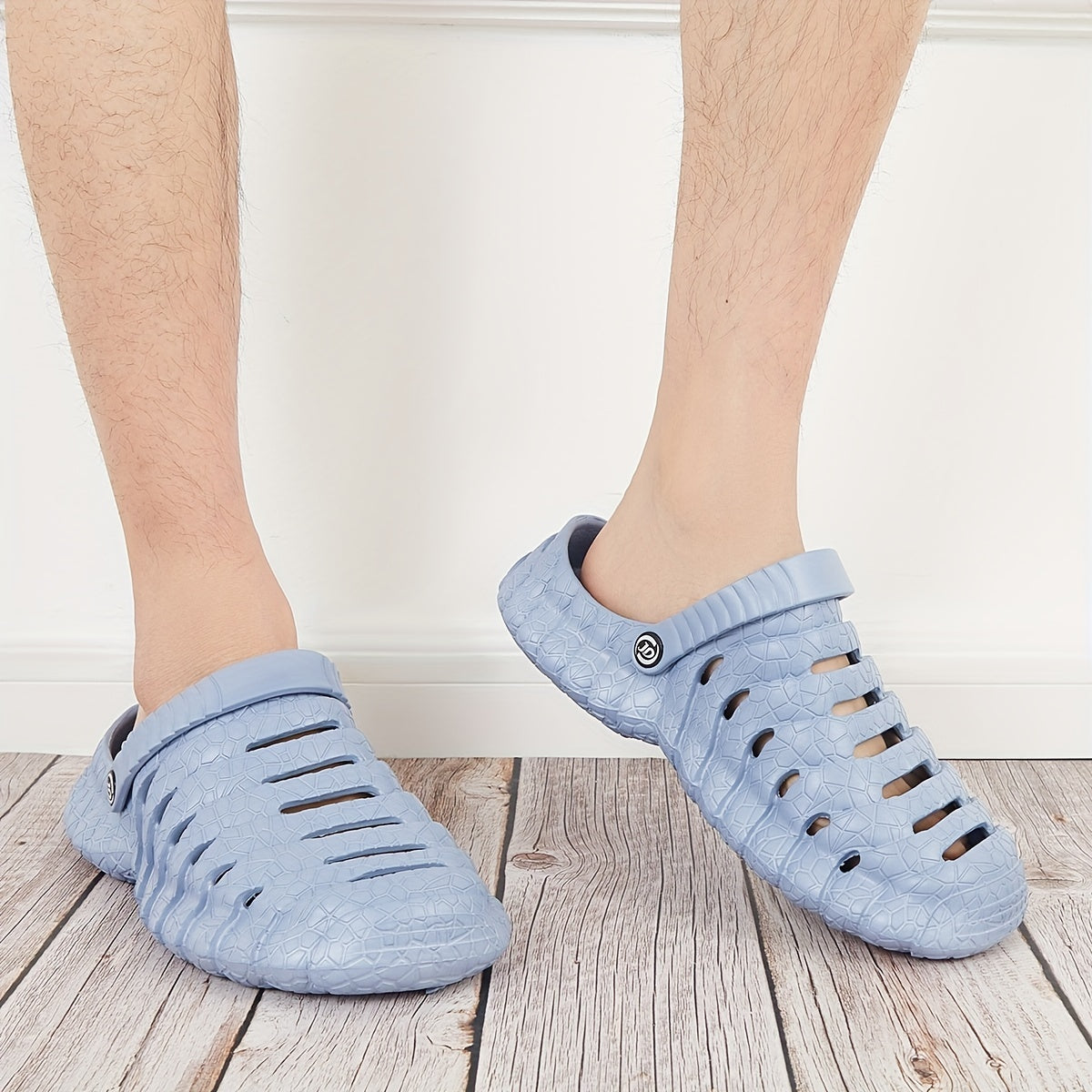 Men's Solid Slip On Platform Clogs Anti skid Beach Shoes