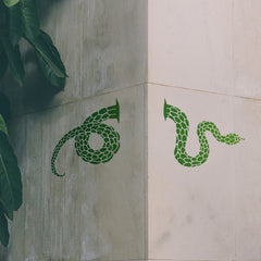 1 Set PET Snake Stencils 300x300mm with Art Paint Brushes