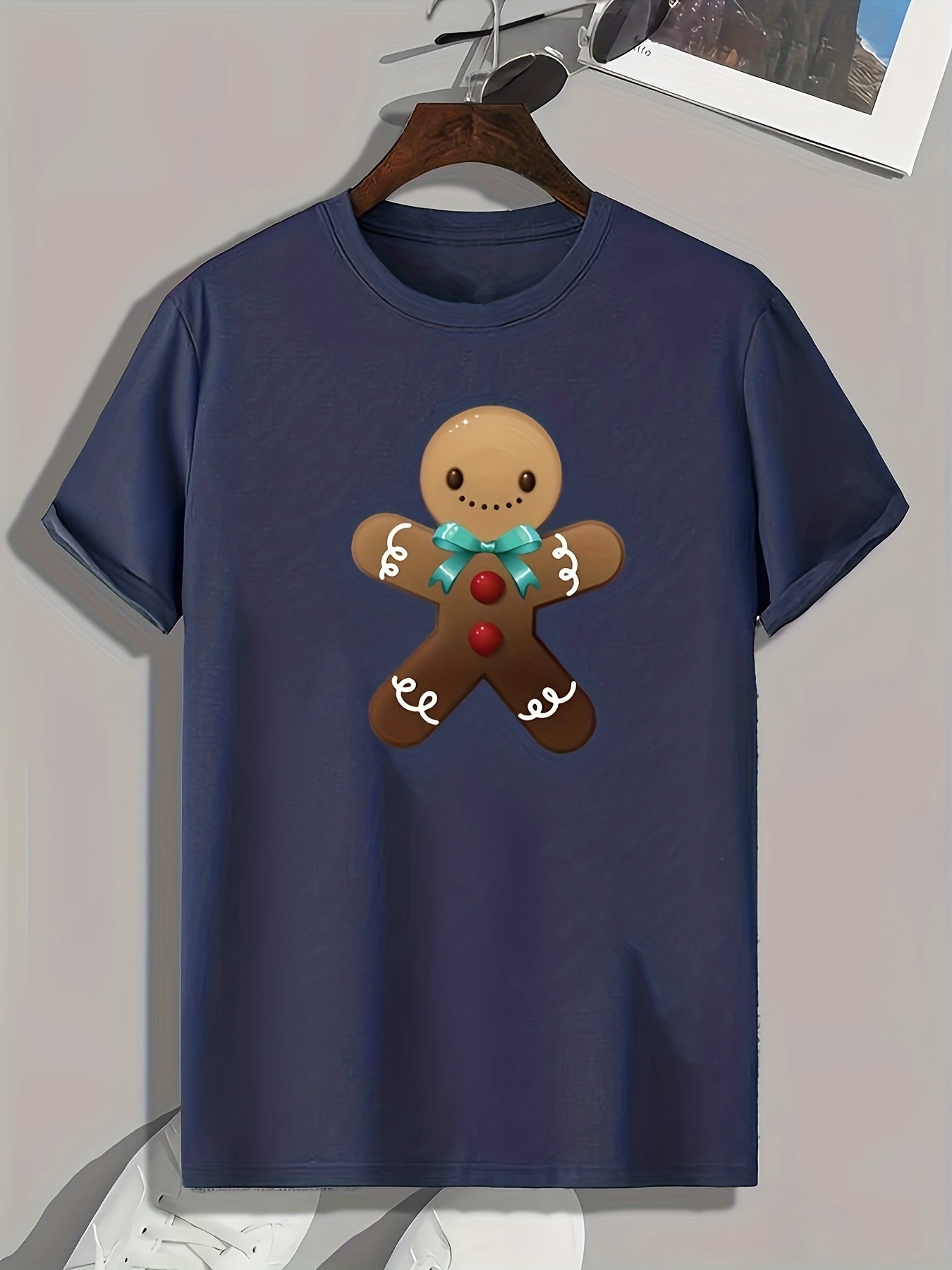 Gingerbread Man Print Men's Graphic T shirt Casual Tees For Summer
