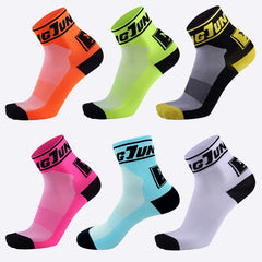 Adults Breathable Sports Ankle Socks for Outdoor Activities