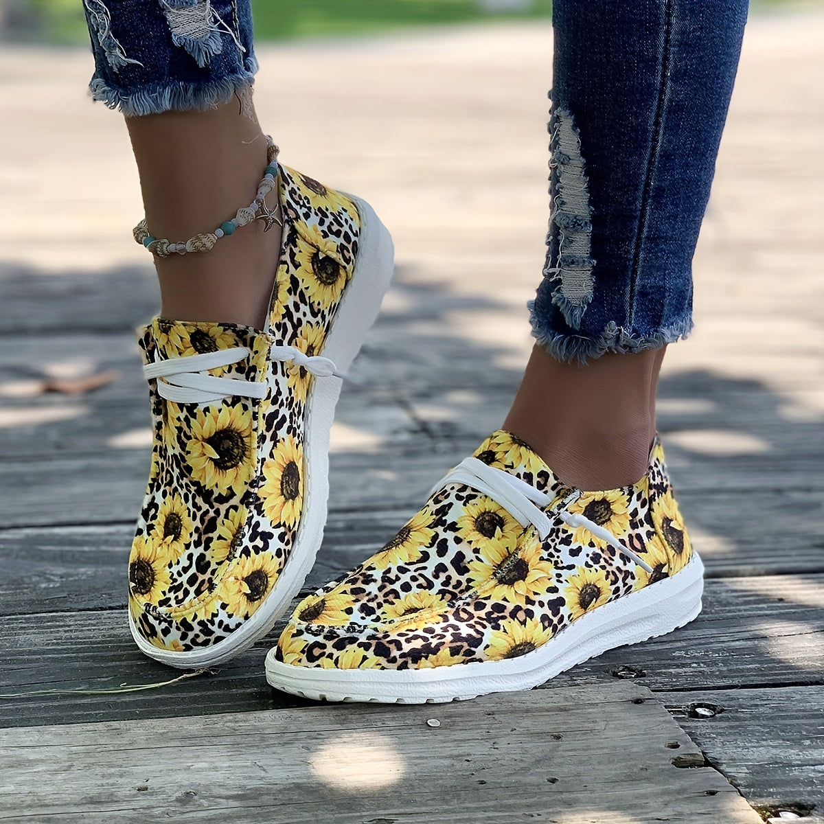 Floral & Leopard Slip On Low Canvas Shoes Round Toe