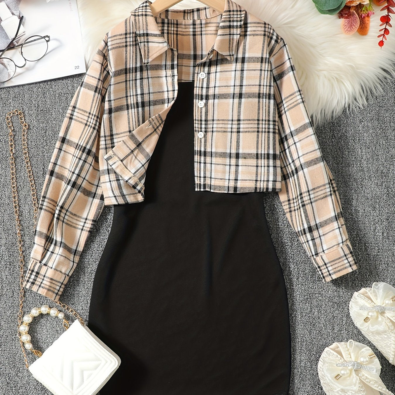 2pcs Girls' Cami Dress Plaid Crop Jacket Set