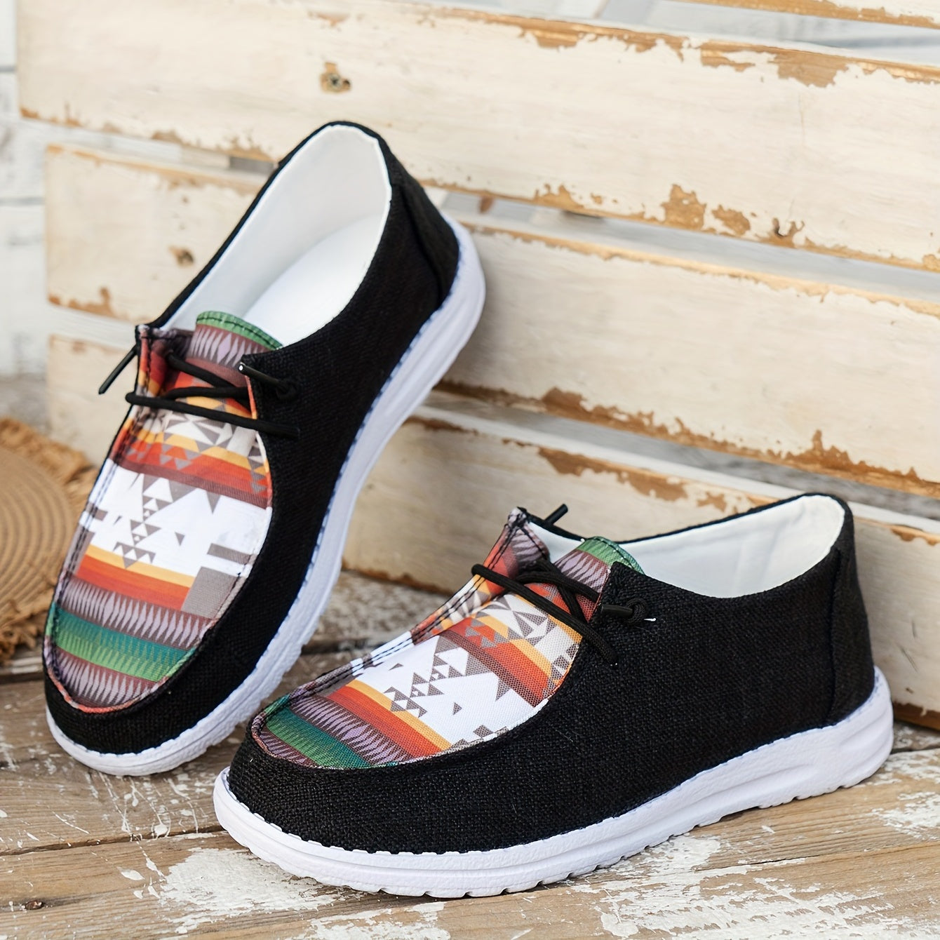Geometric Print Canvas Low Top Lace Up Flat Casual Shoes