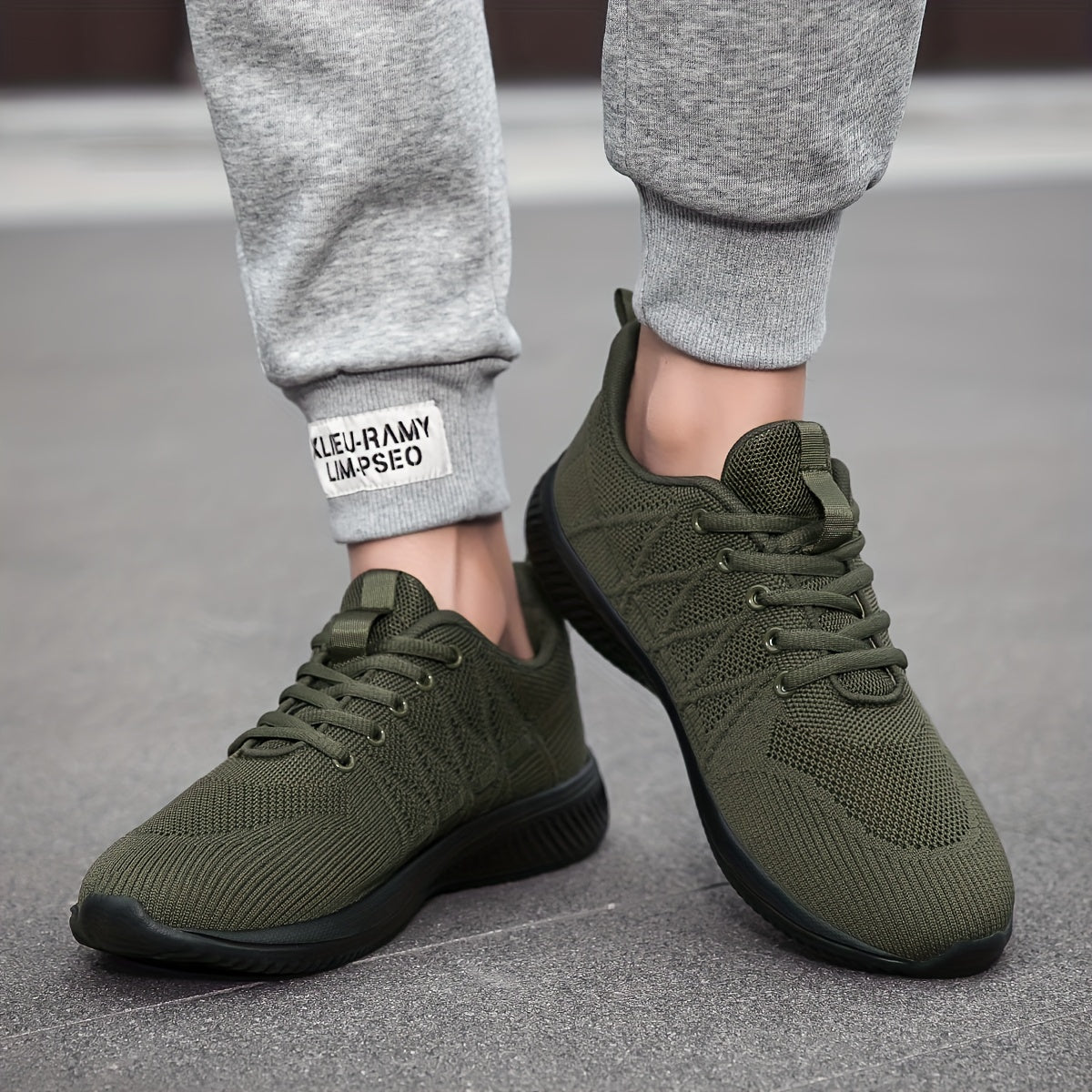 Mesh Breathable Flying Woven Shoes Running Lightweight Sneakers
