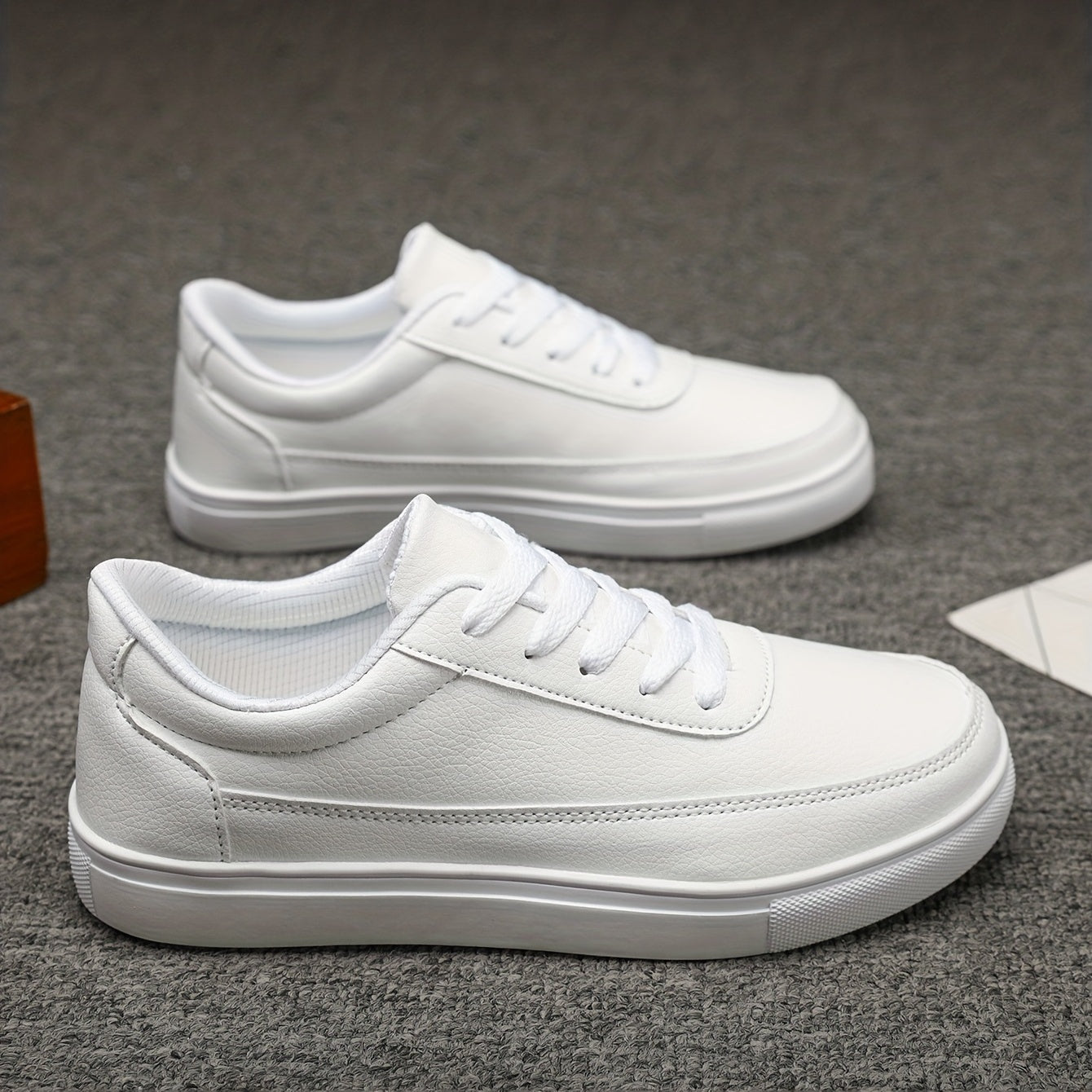 Men's Lace-up Sneakers PU Leather Skate Shoes