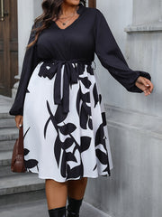  Colorblock Leaf Print Long Sleeve Dress With Belt