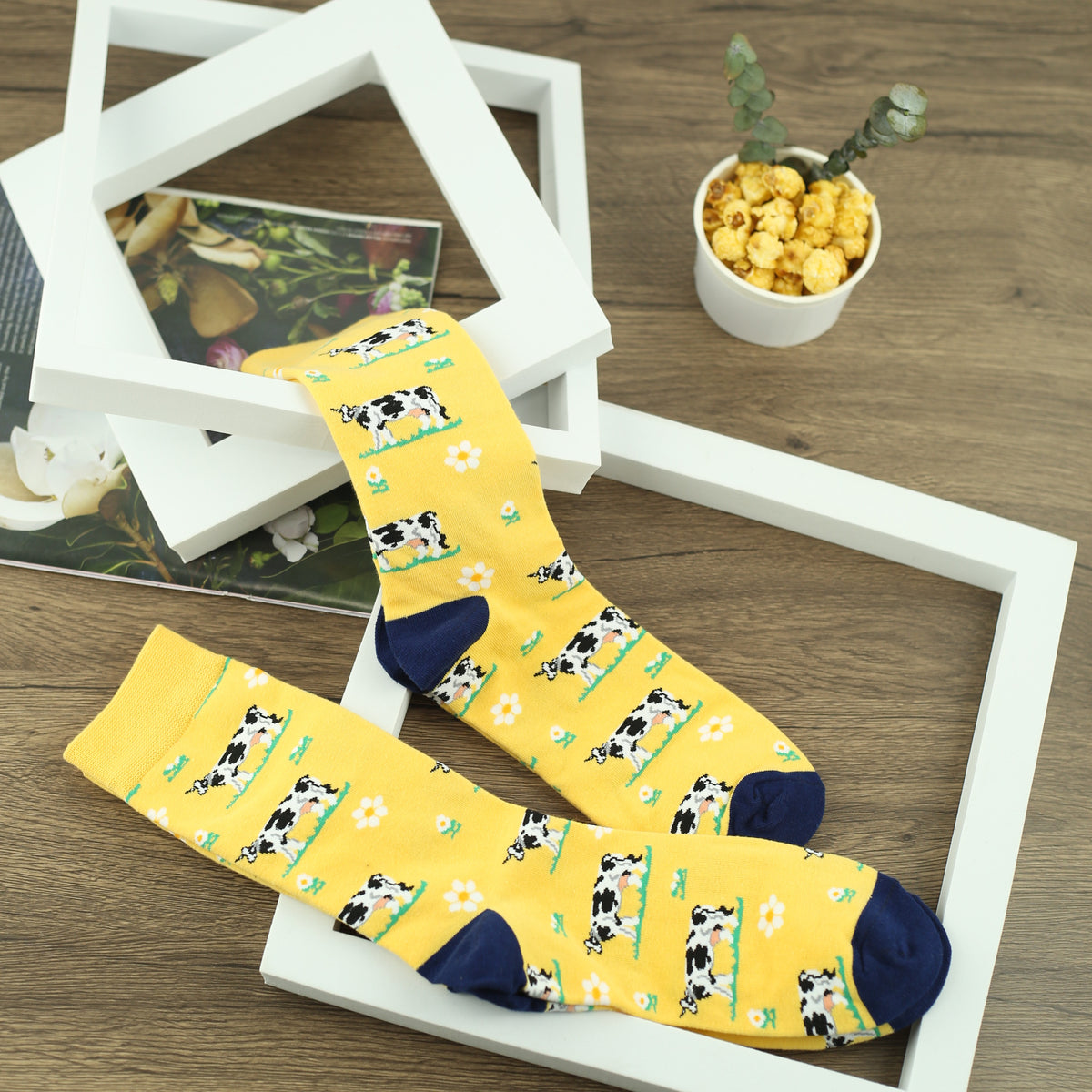 Men's Cow Pattern Crew Socks Breathable Comfy Casual Unisex Socks