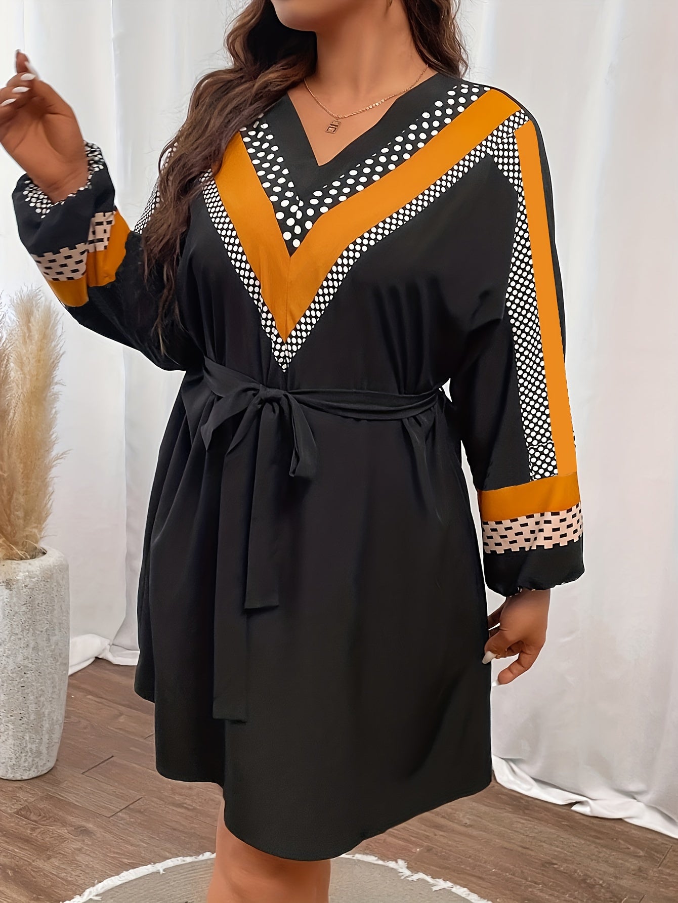  Dot Print Lantern Sleeve V Neck Dress With Belt