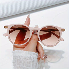 Round Sunglasses Gradient UV400 Sun Shades For Vacation