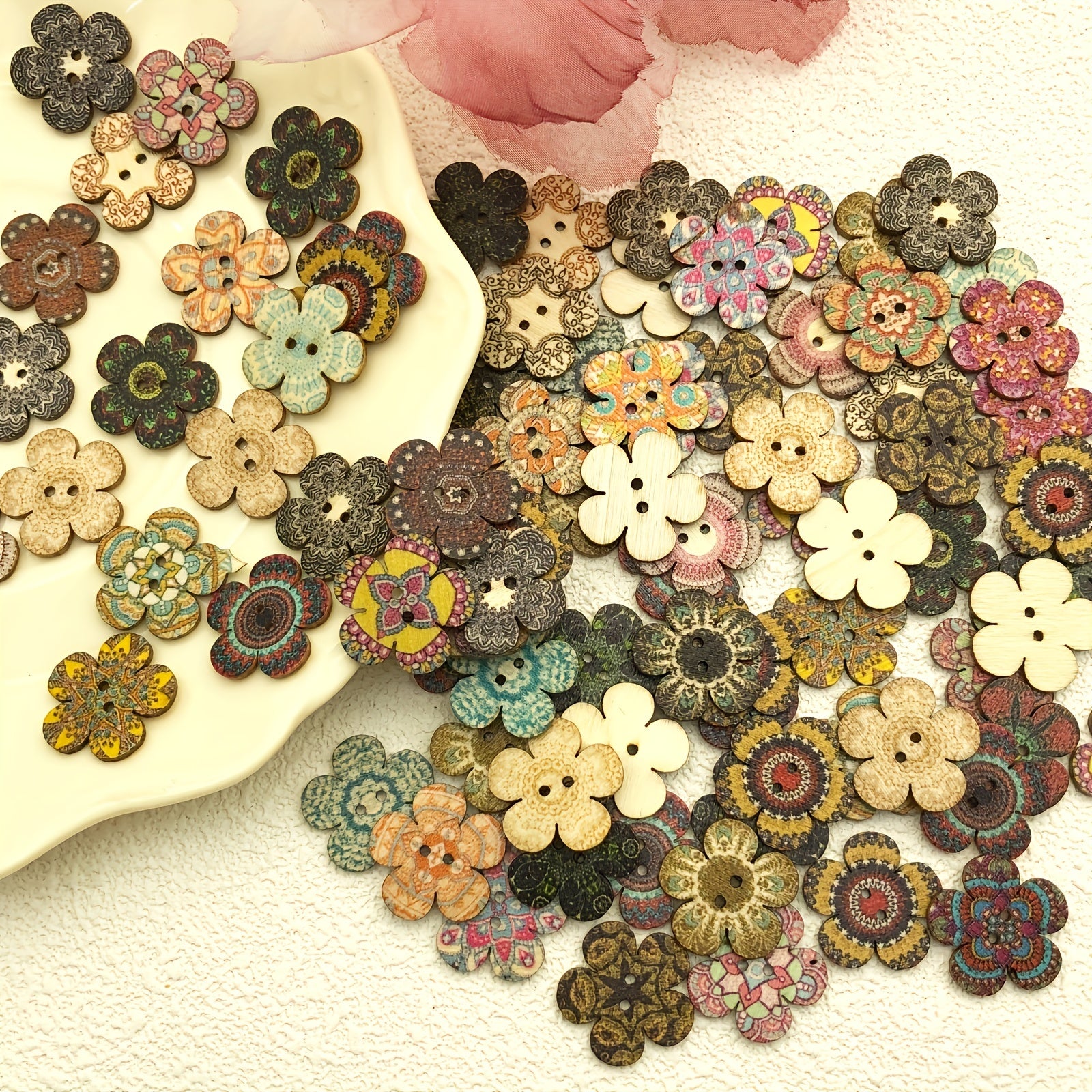 50pcs Retro Painted Flower 2 Holes Wooden Buttons DIY Sewing Decor