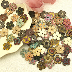 50pcs Retro Painted Flower 2 Holes Wooden Buttons DIY Sewing Decor