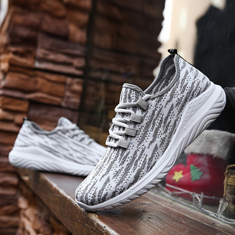 Breathable Lightweight Non Slip Running Shoes Casual Wear Resistance