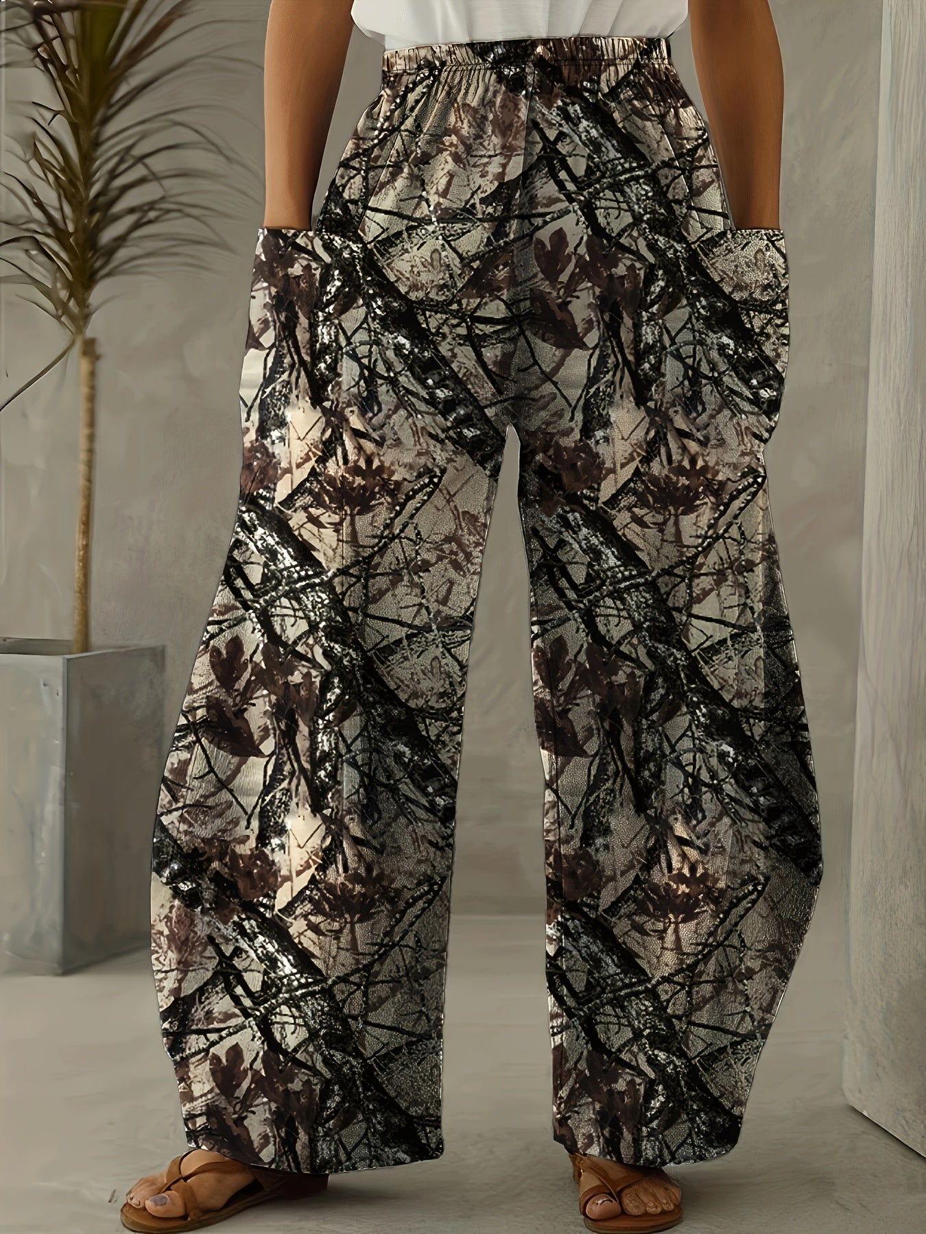  Random Print Wide Leg Trousers with Pockets