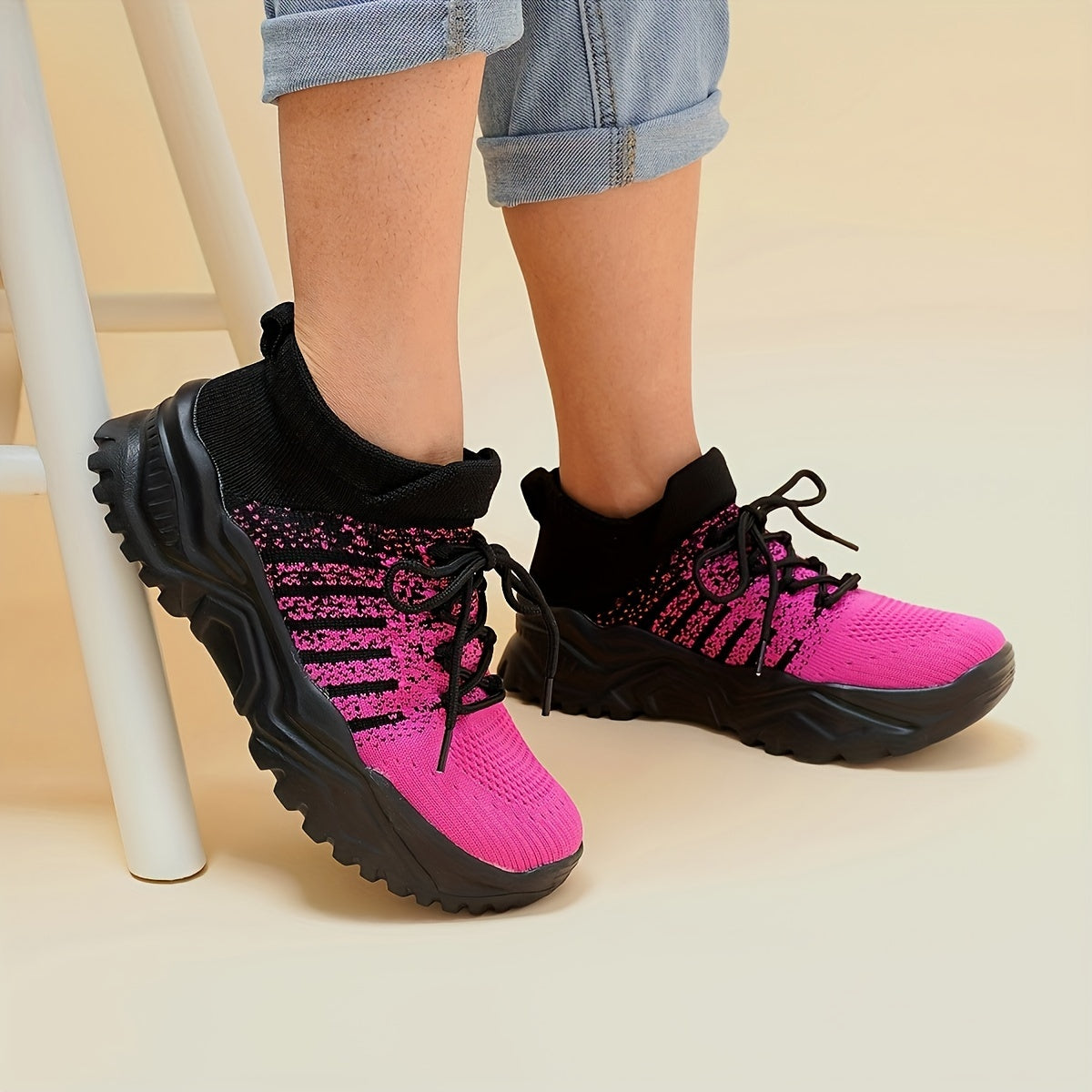 Women's Mesh Breathable Chunky Running Shoes Lightweight Travel Shoes