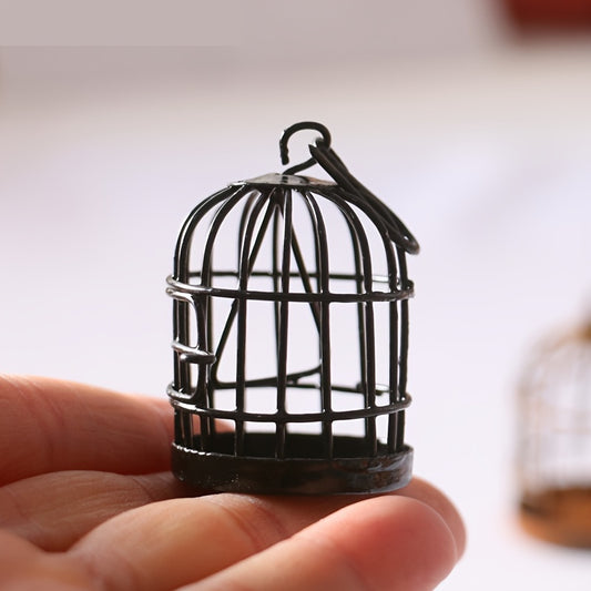 Rustic Iron Birdcage Decoration for Garden and Courtyard