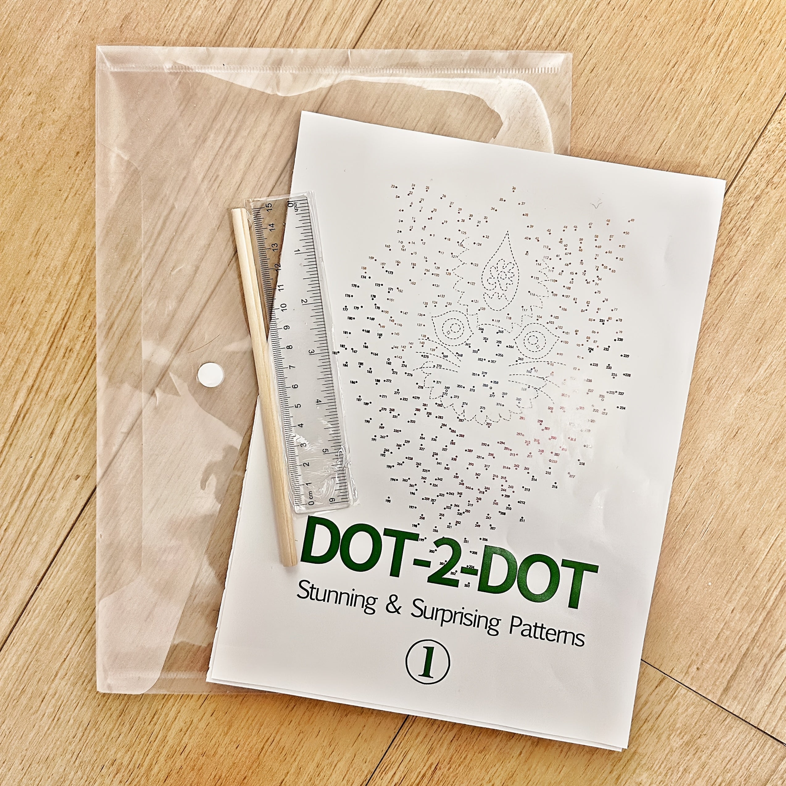 Relaxing Dot to Dot for Adults with 10,000 Challenges