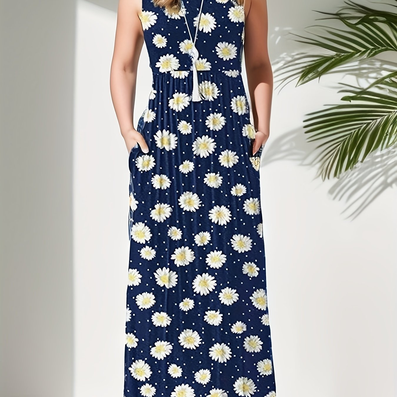 Women's Plus Daisy Print Maxi Tank Dress With Pockets