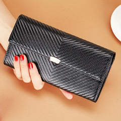 Women's Leather Wallet Large Capacity Clutch Snap Closure Multifunct