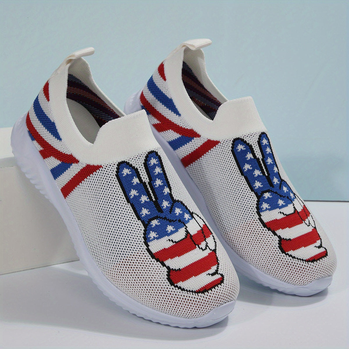 Women's Victory Gesture Graphic Walking Shoes Patriotic Casual Sneakers