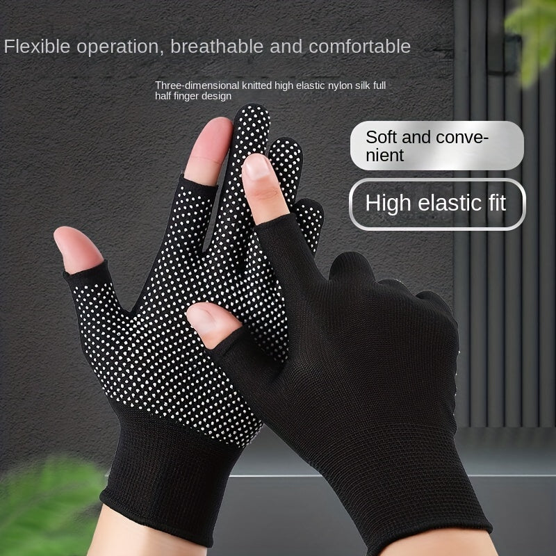 Enhance Outdoor Adventures with Durable Cycling Gloves