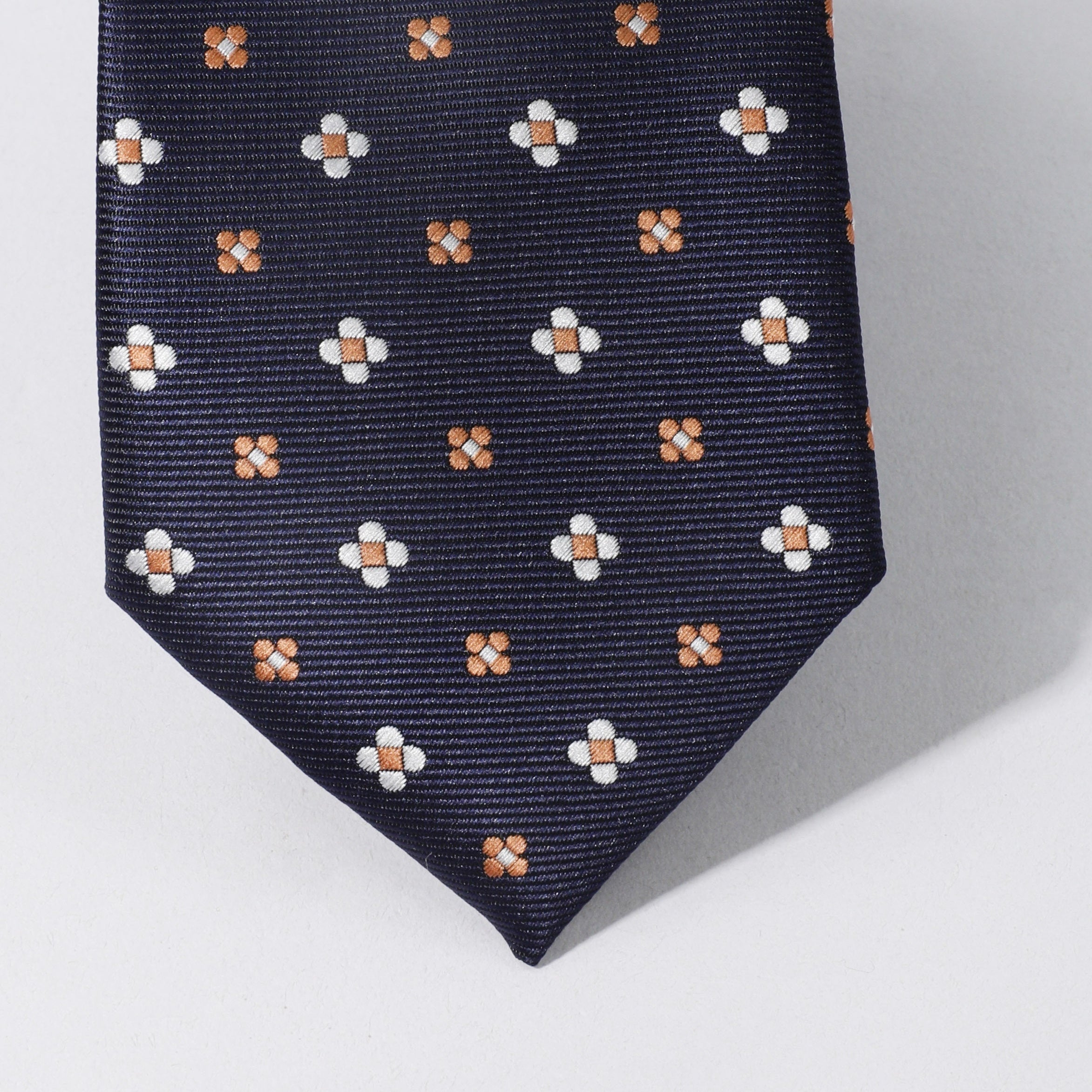 Men's Small Flower Tie for Business Attire