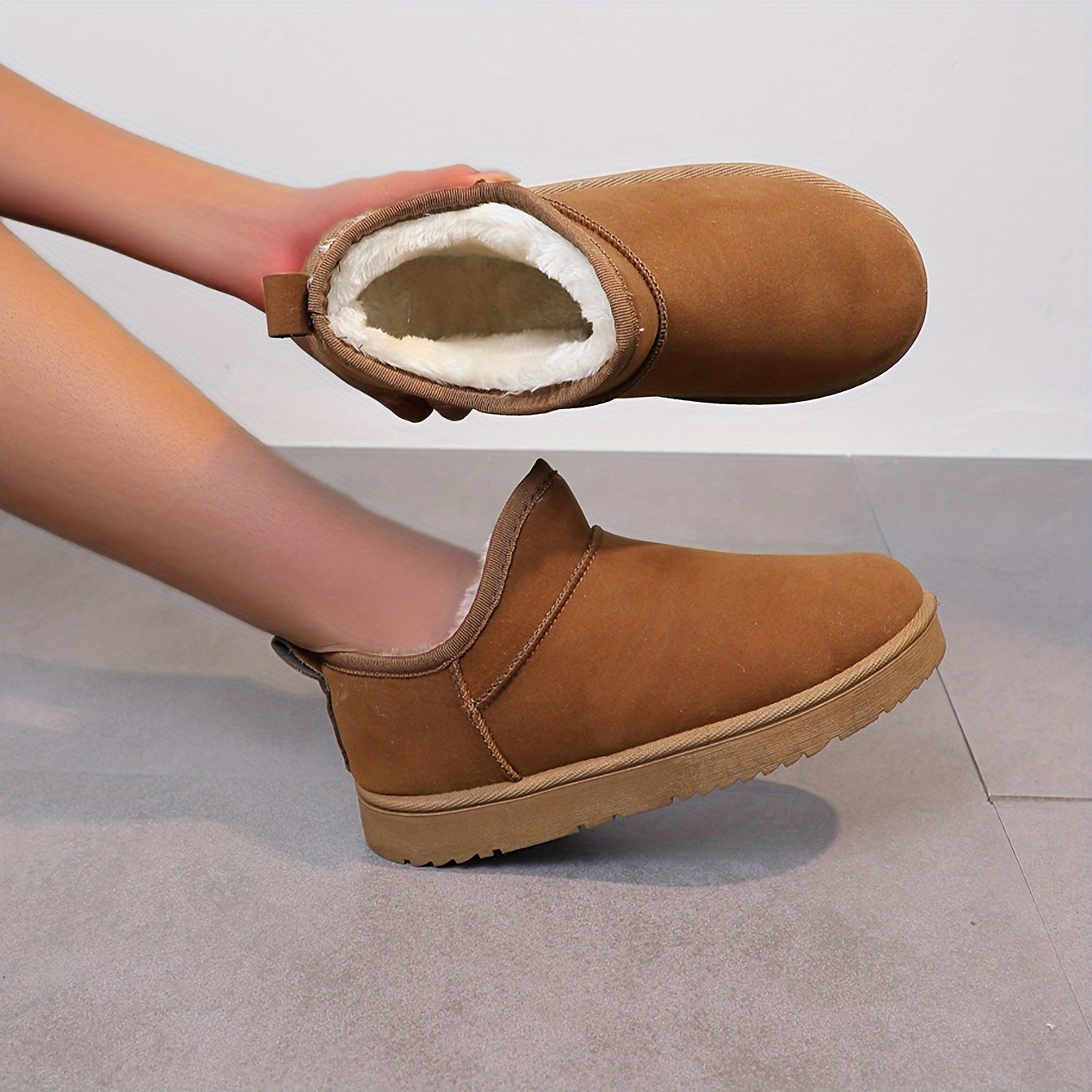 Women's Plush Thermal Snow Boots Anti-slip Wear-resistant Flat O