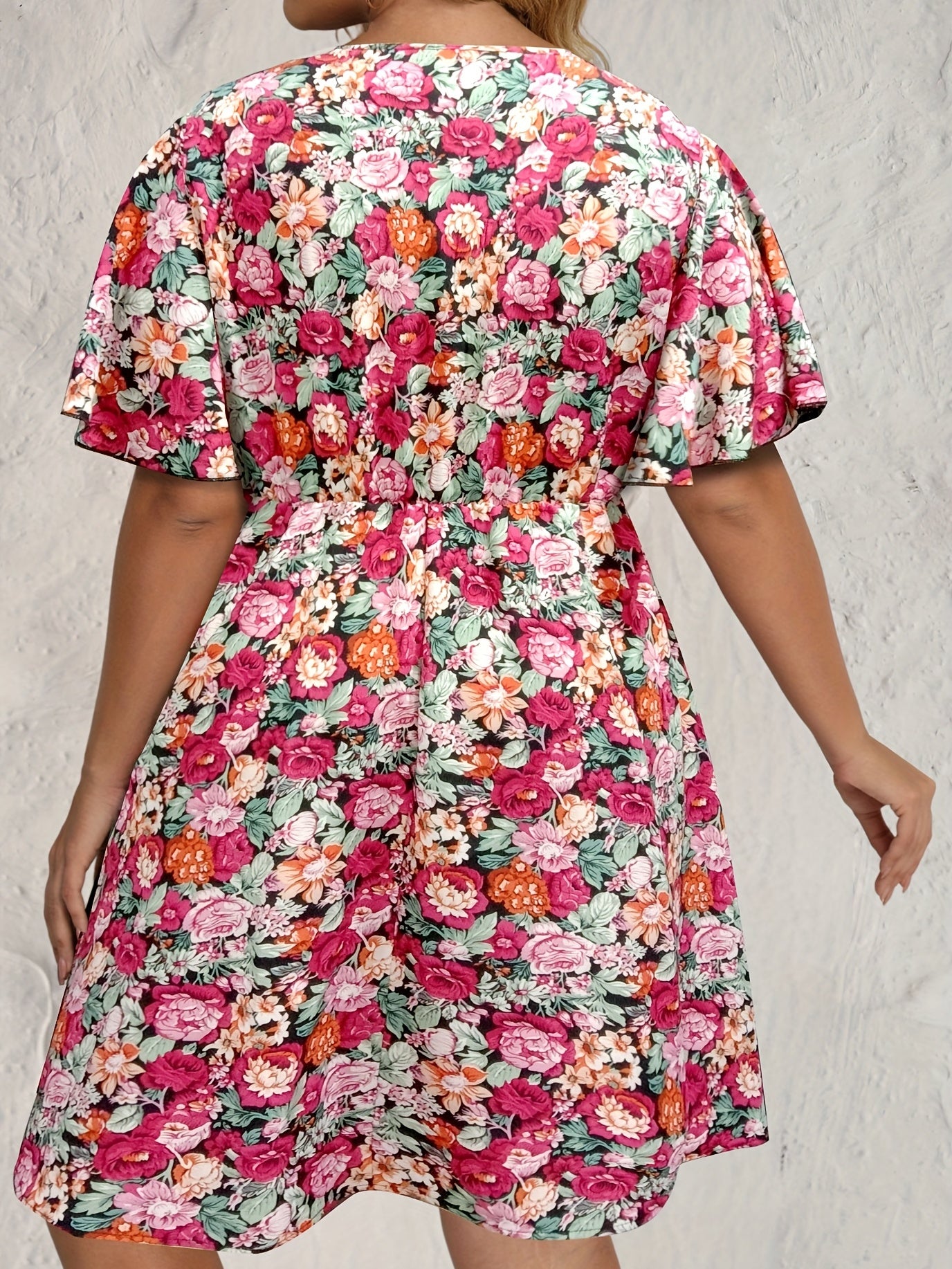  Floral Print V Neck Knee Length Dress