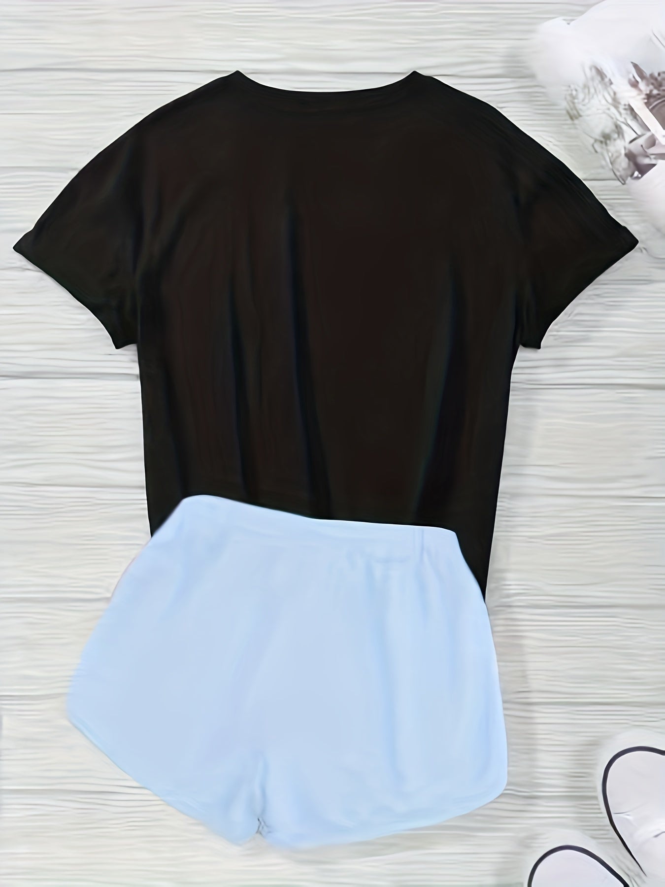 Letter Print Short Sleeve T shirt & Drawstring Waist Shorts Set