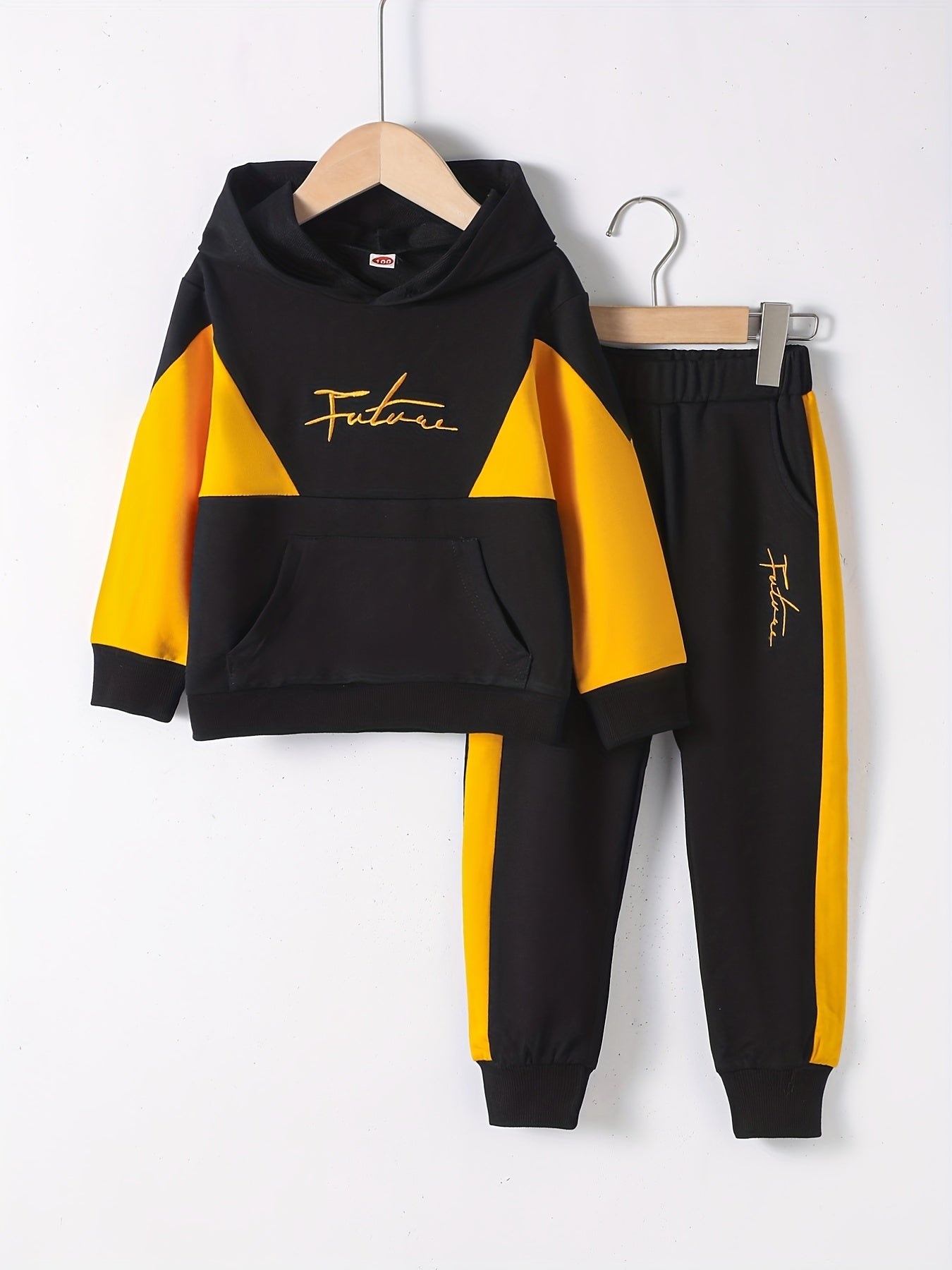 Boy's FUTURE Print Hoodie & Sweatpants Set For Spring Fall