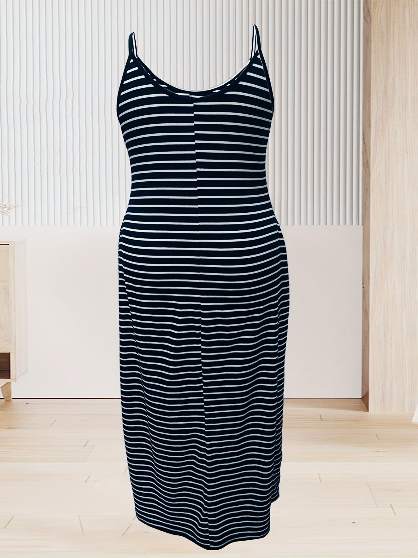  Stripe V Neck Maxi Dress With Pockets