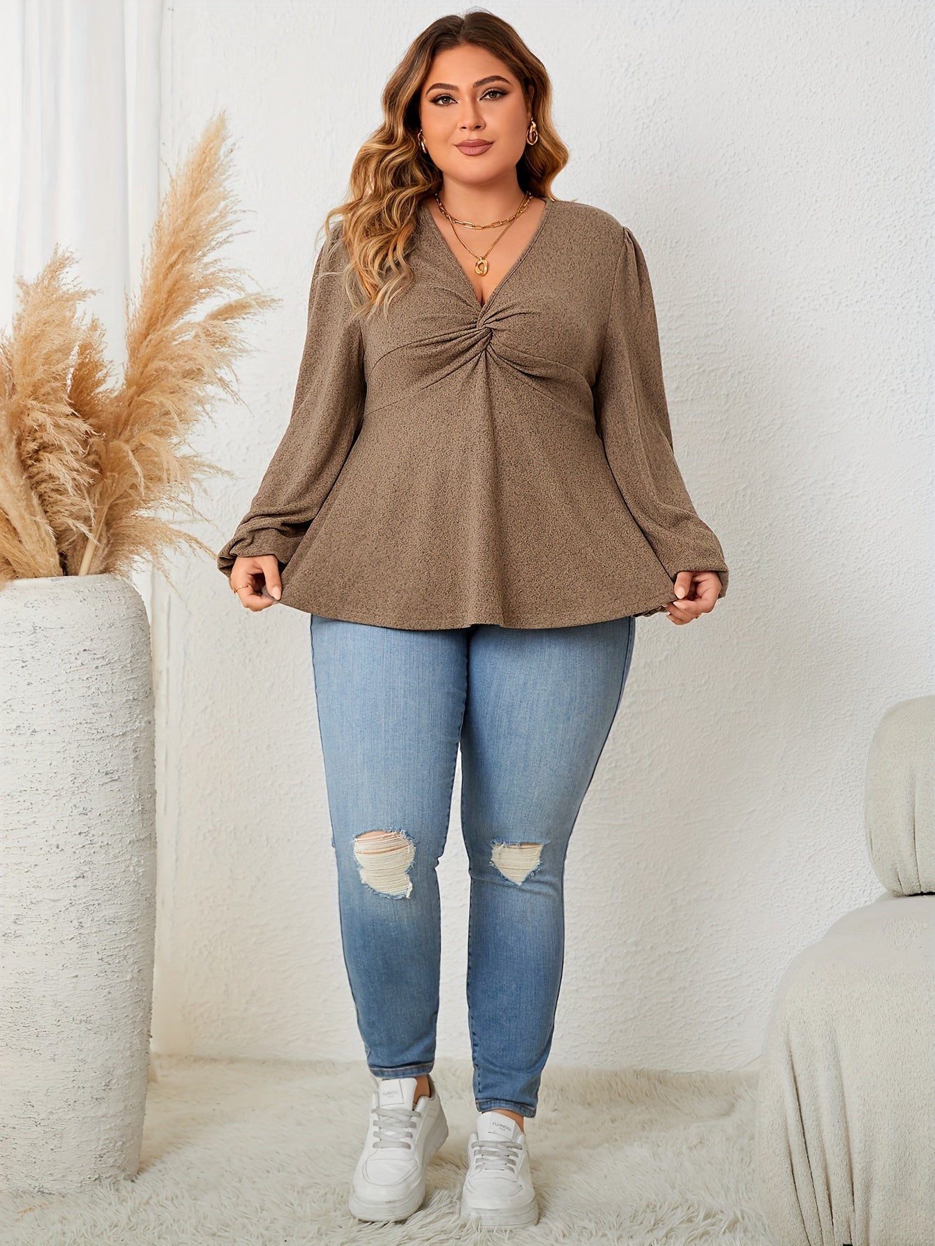  Twist Front Long Sleeve Top