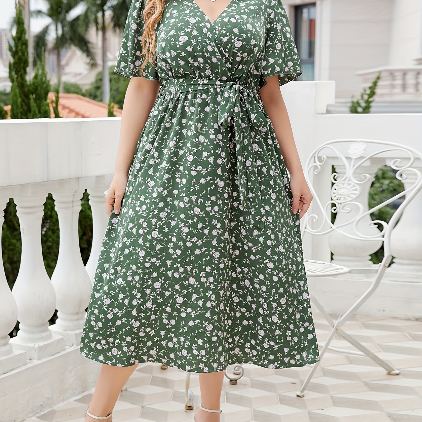 Plus Ditsy Print Short Sleeve Midi Dress