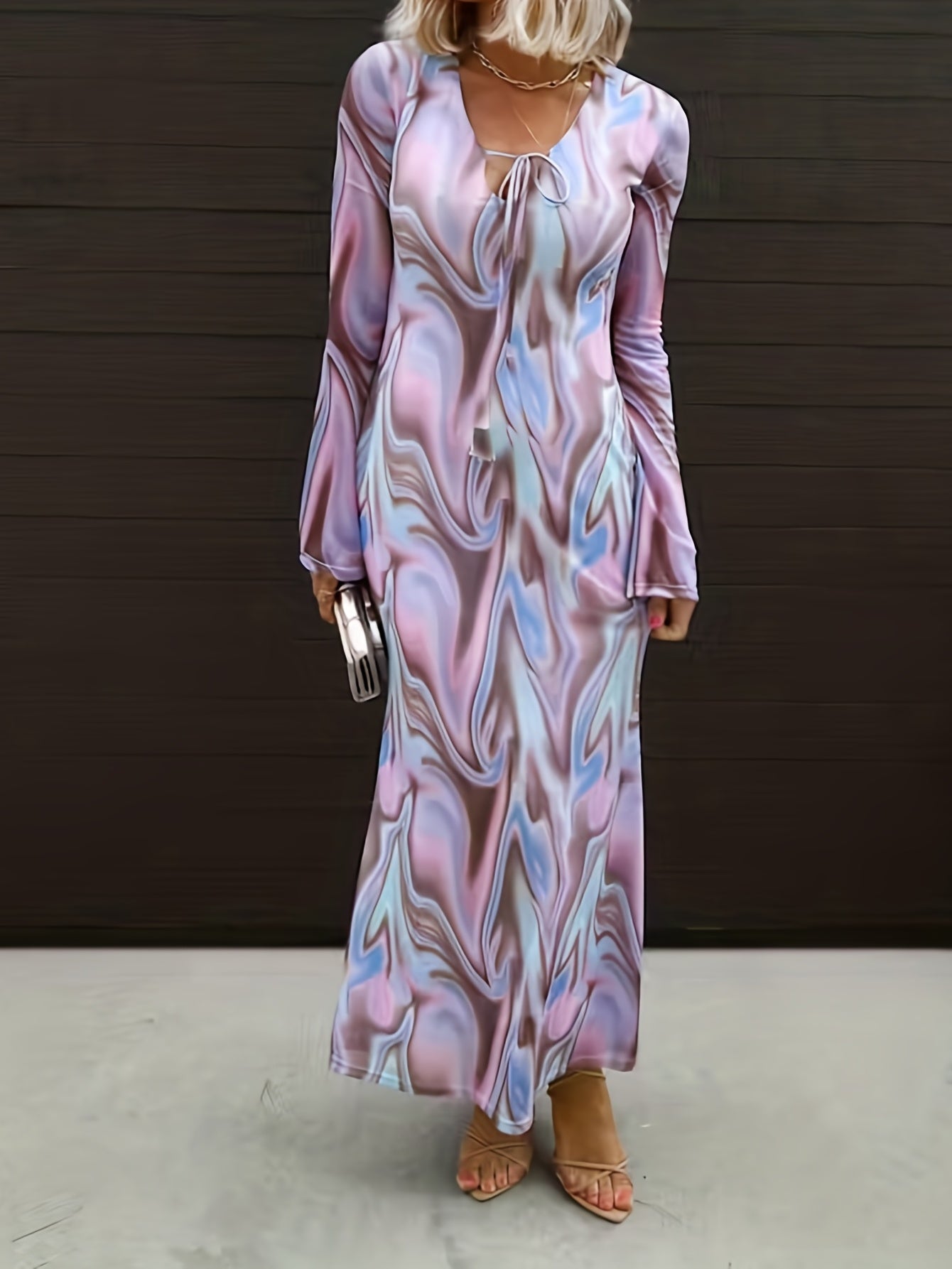  Women's Tie Dye Flare Sleeve Maxi Dress