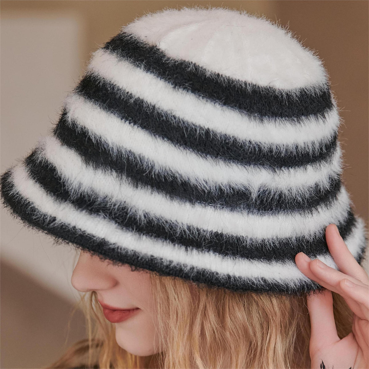 Striped Fisherman Hat Women's Winter Plush Hat