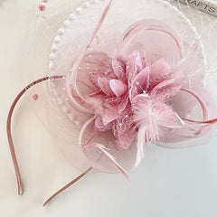 Vintage-Inspired Fascinator Headband with Mesh Veil and Flower