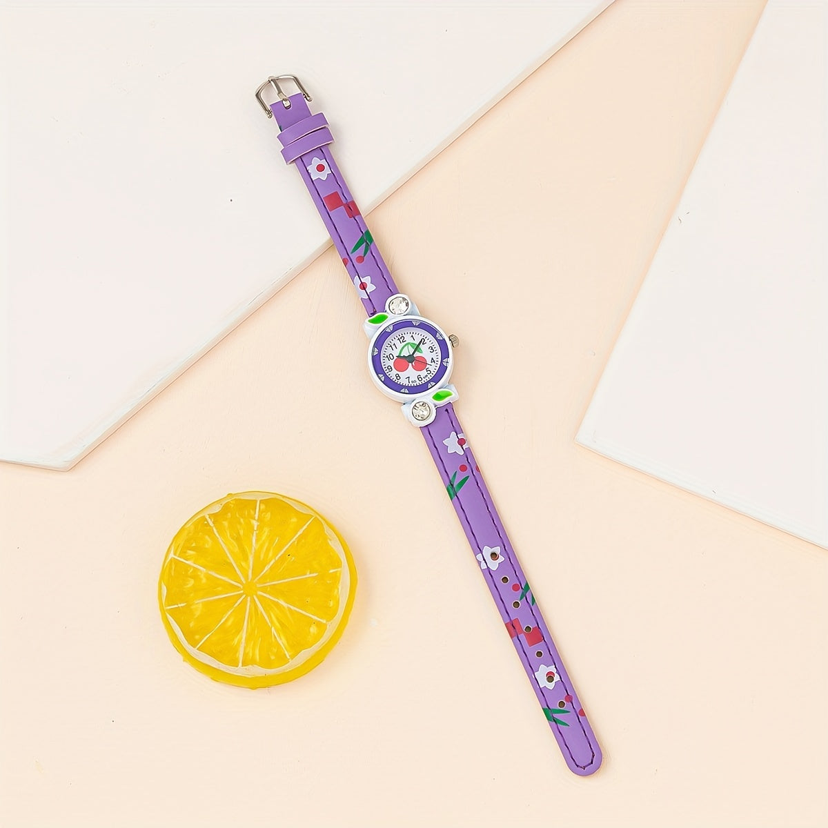 Casual Pointer Alloy Round Wrist Watch With Cherry Belt