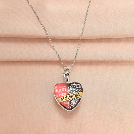 Heart Shaped Crystal Pendant Necklace With Mom Letter Necklace