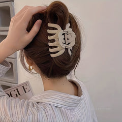 2pcs Matte Shark Claw Octopus Hair Claw Female
