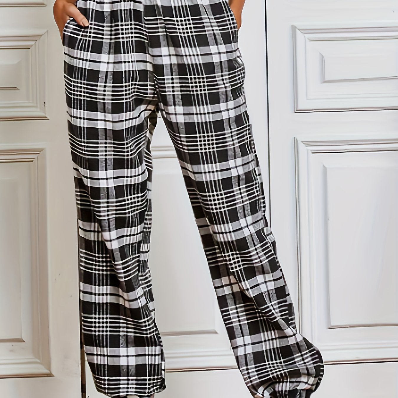  Plaid Print High Rise Jogger Trousers