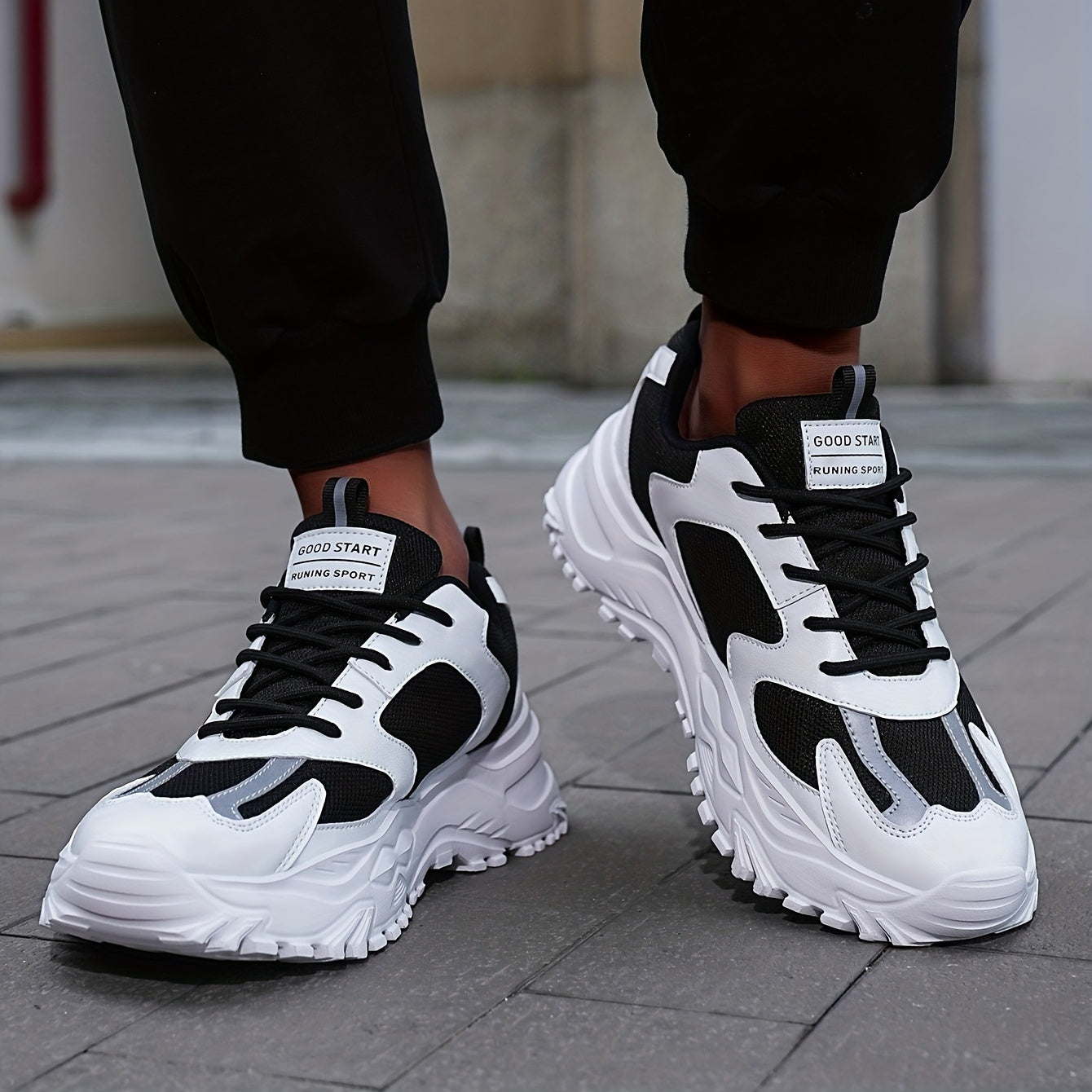 Women's Lace Up Mesh Sneakers Breathable Walking Shoes Chunky Sneakers