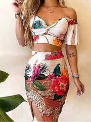 Floral Print Two piece Skirt Set Crop Sweetheart Neck Top & High Waist