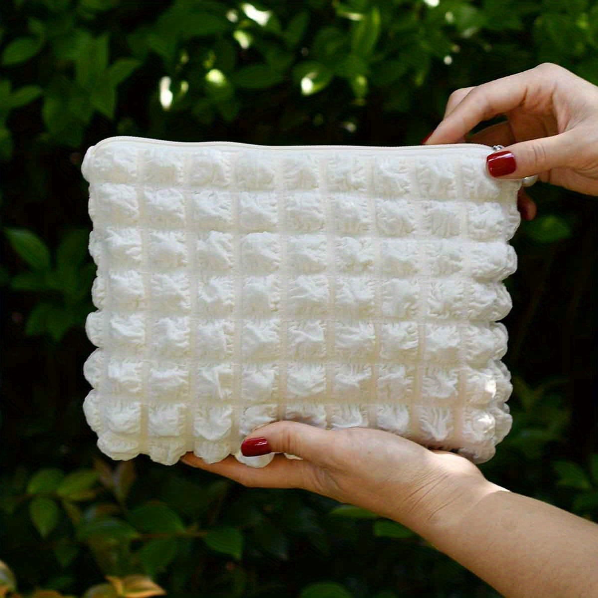 Minimalist Ruched Cosmetic Pouch Solid Carry On Bag