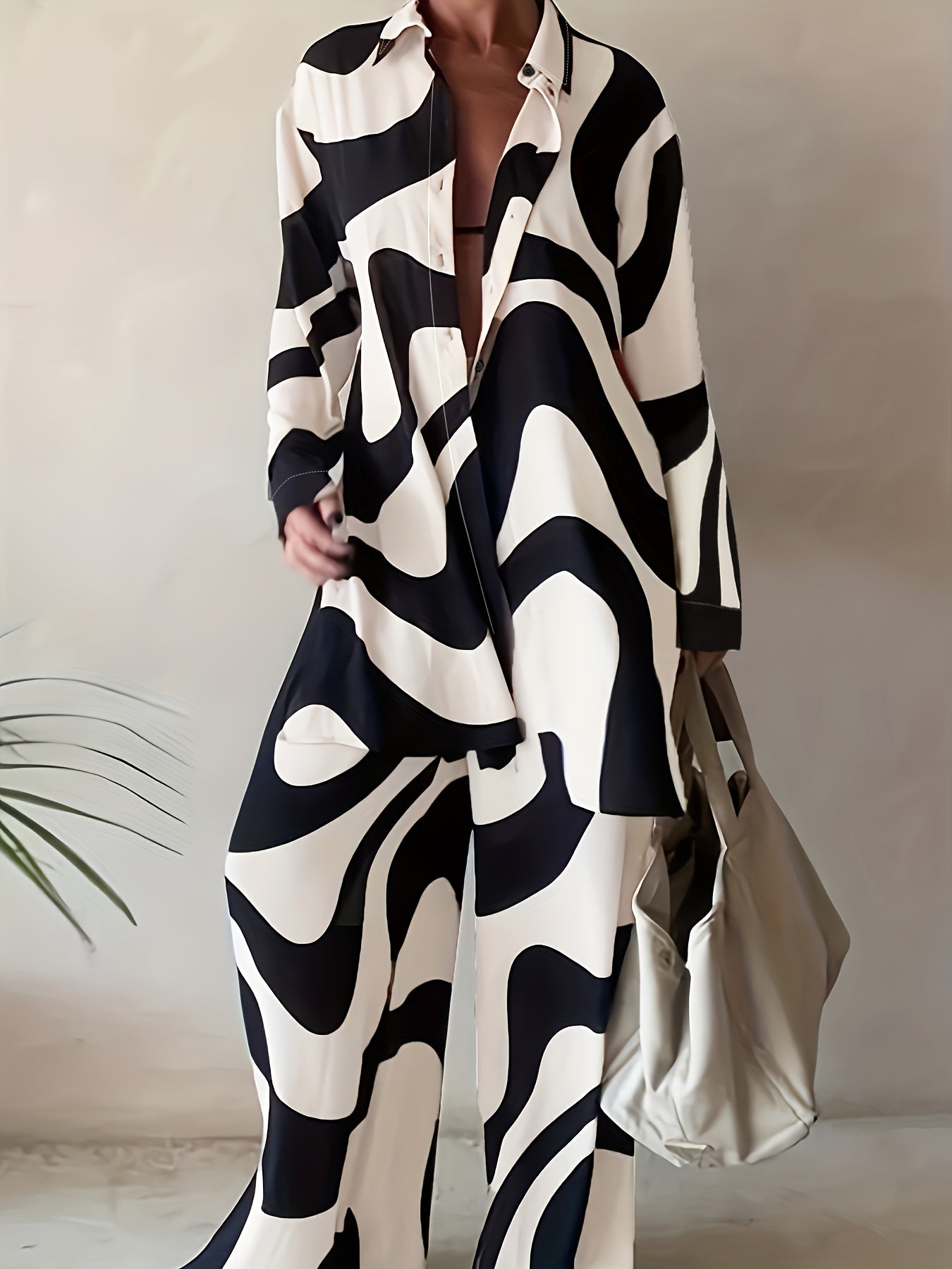 Women's Plus Abstract Stripe Print Long Sleeve Shirt & Pants Set