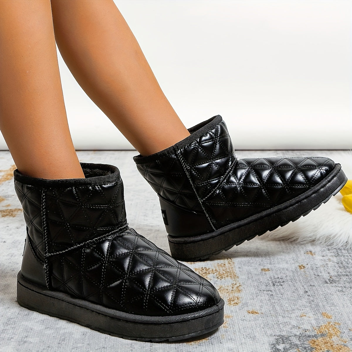 Women's Quilted Pattern Ankle Boots Round Toe Warm Winter Snow Boots